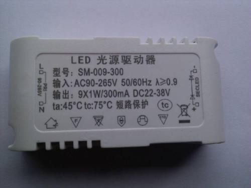 激光打標(biāo)機讓假冒偽劣電池?zé)o處遁形