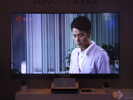 打造百寸客廳影院 海信VIDAA MAX簡(jiǎn)評(píng) 
